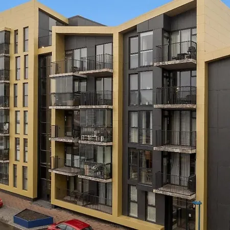 Premium Apartment Queen Downtown Reykjavík Exterior photo