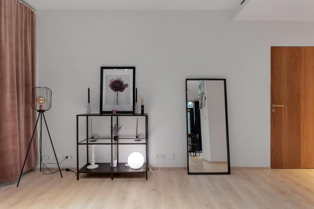 Premium Queen Downtown Apartment Reykjavik